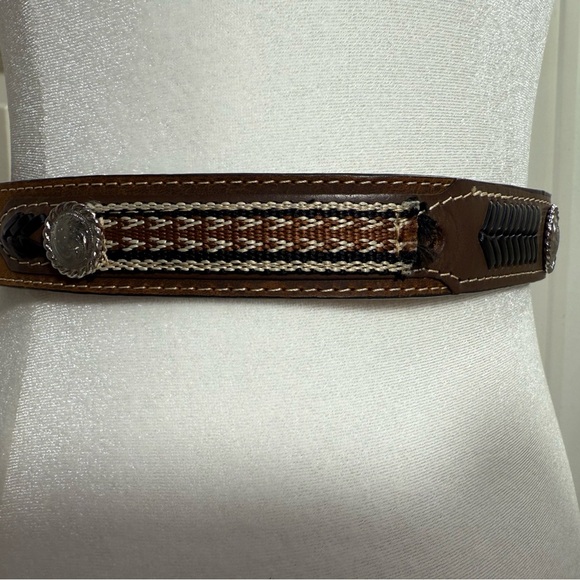 Nocona Belt Co. Kids Western Leather Concho Belt Brown Silver Buckle Size 28 - Picture 4 of 7